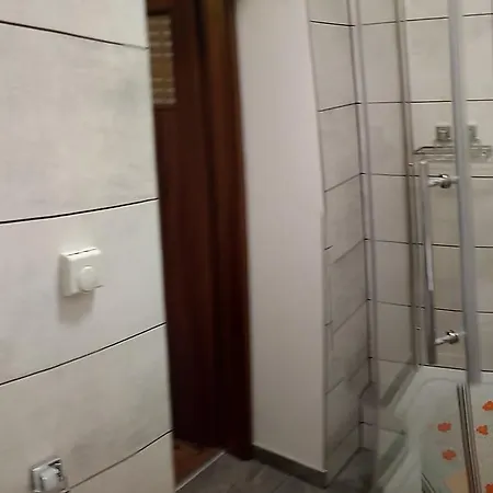 شقة Wieckowskiego